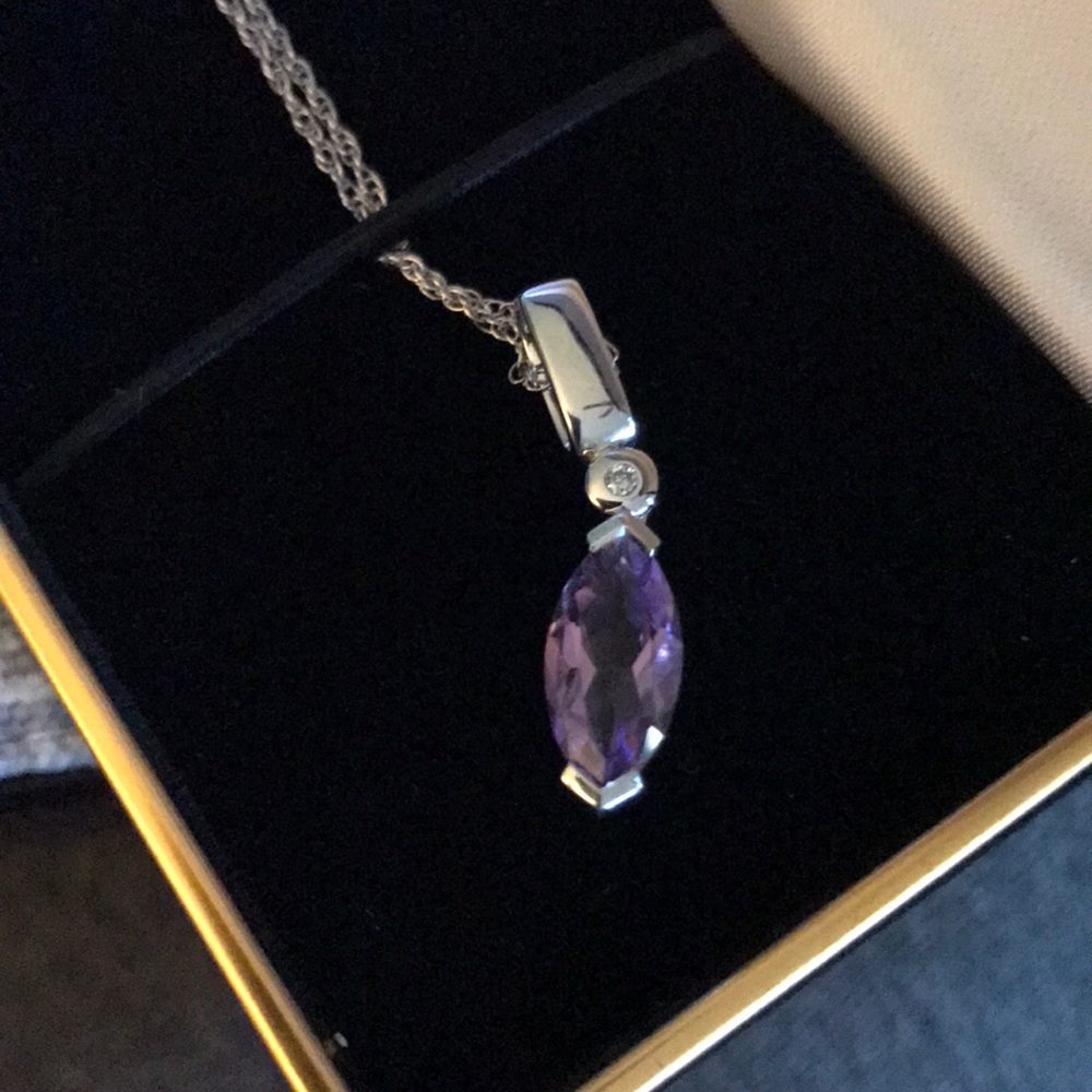 Sterling silver amethyst gemstone necklace